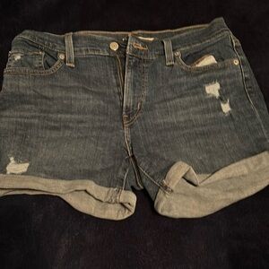 Levi shorts